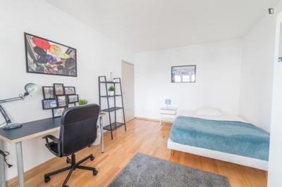 Chambre - 15 m² - 4 pièces