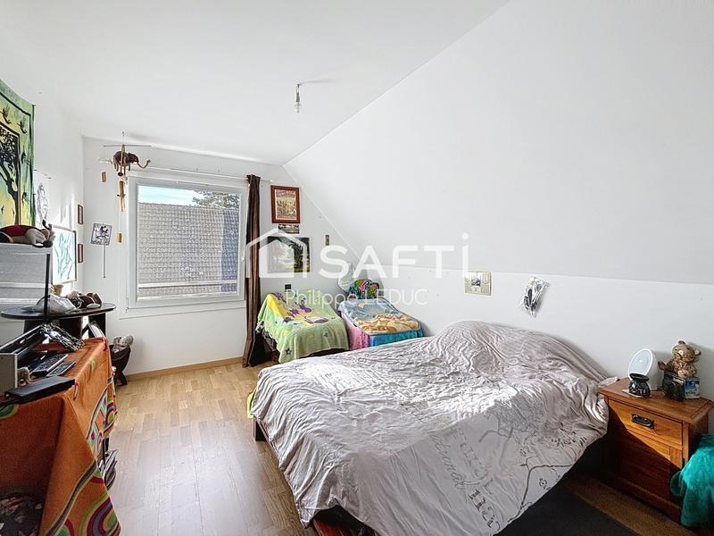 Maison - 144 m² - 9 pièces