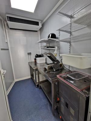 Fonds de commerce - 200 m²