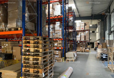 Local d'activité / Entrepôt - 4 230 m²