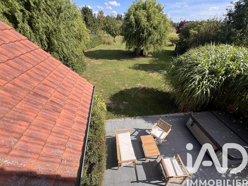 Maison - 202 m² - 6 pièces