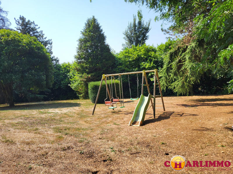 Maison traditionnelle - 117 m² - 5 pièces