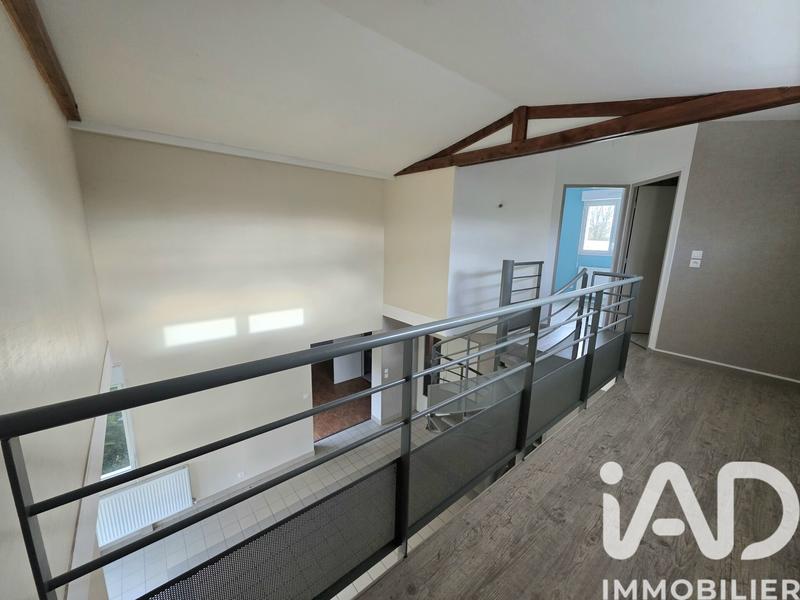 Maison - 128 m² - 7 pièces