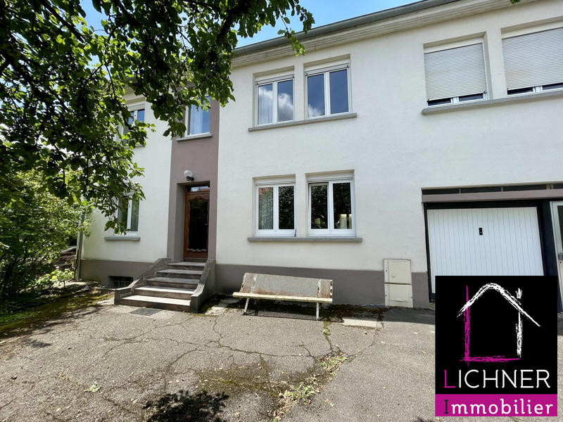 Maison - 176 m² - 8 pièces