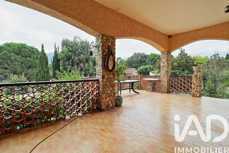 Maison - 170 m² - 6 pièces