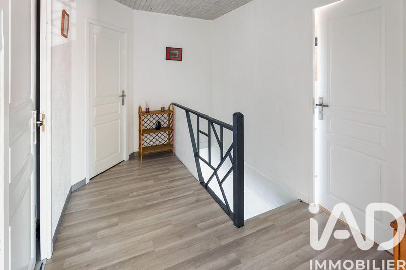 Maison - 207 m² - 6 pièces