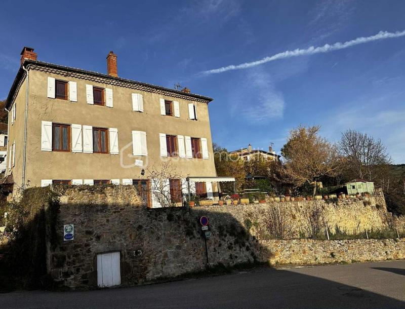 Maison ancienne - 290 m² - 8 pièces