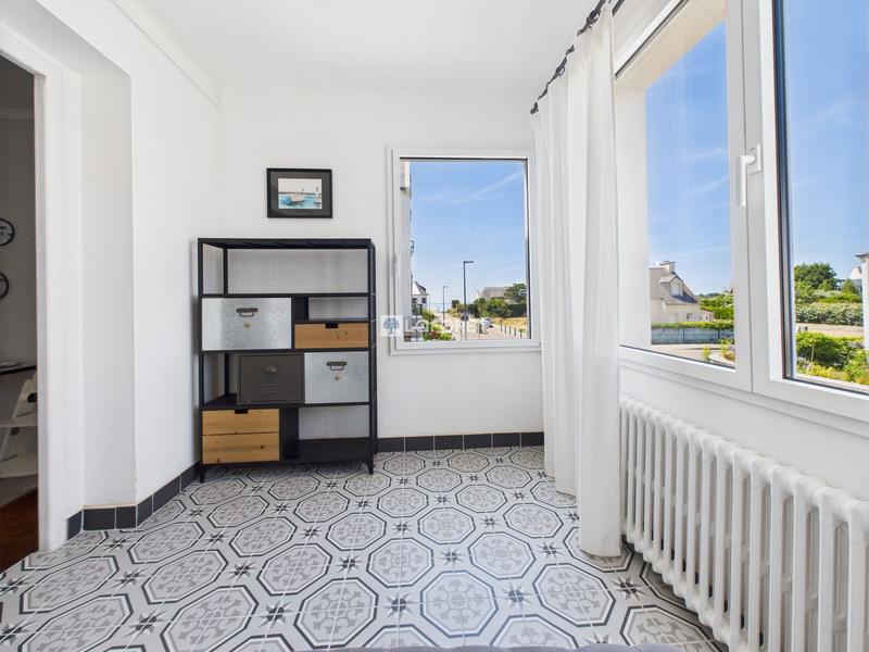 Maison - 180 m² - 8 pièces