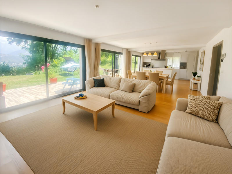 Villa - 160 m² - 5 pièces