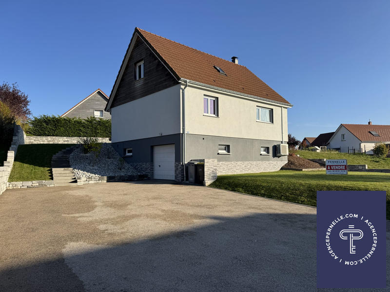 Maison - 117 m² - 5 pièces