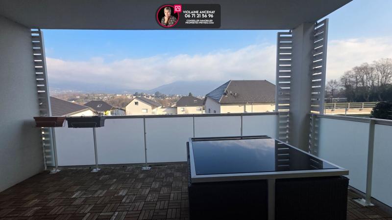 Appartement - 92 m² - 5 pièces