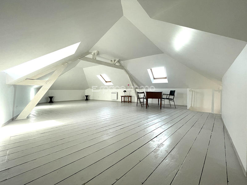 Maison - 146 m² - 5 pièces