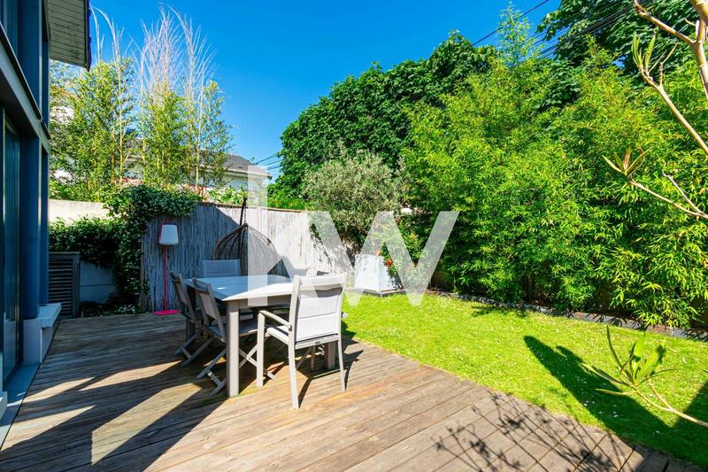 Maison - 106 m² - 6 pièces