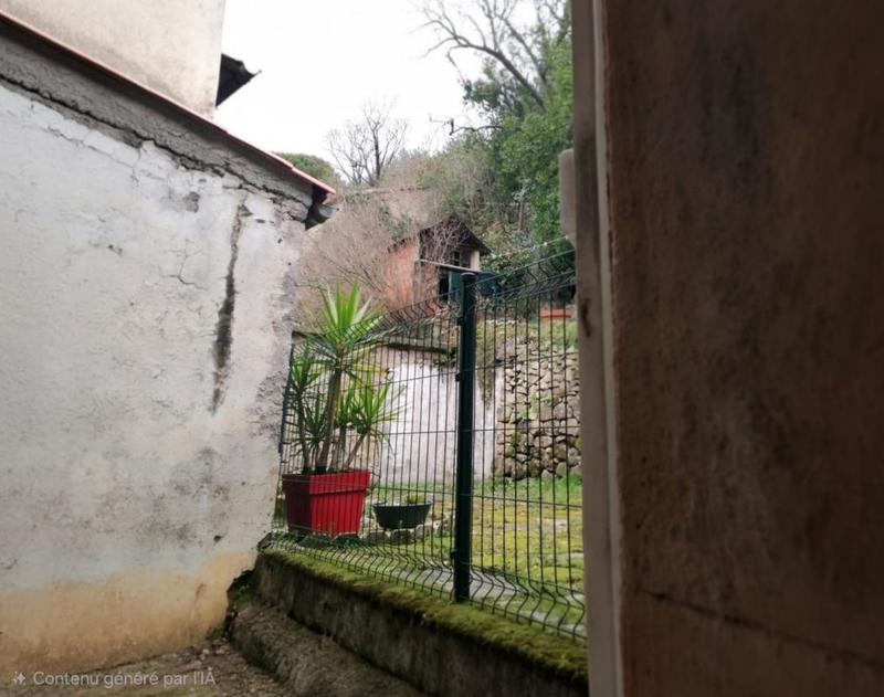 Immeuble - 95 m² - 2 pièces