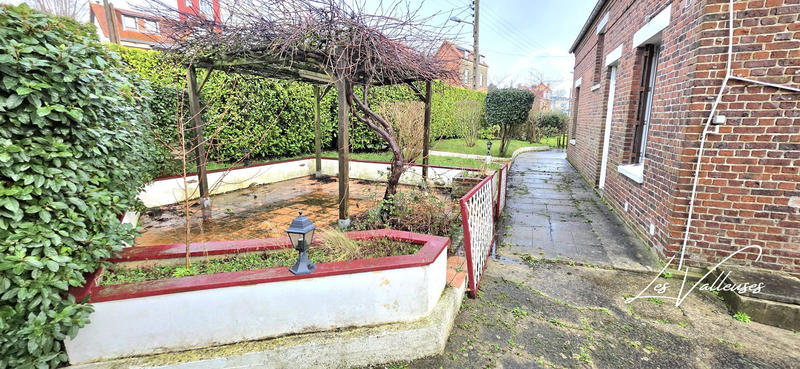 Maison - 85 m² - 5 pièces