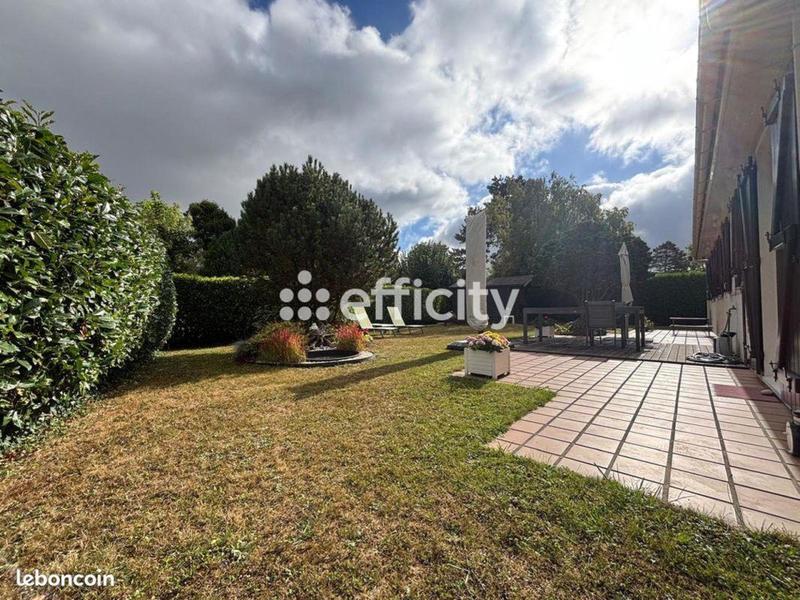 Maison - 115 m² - 4 pièces