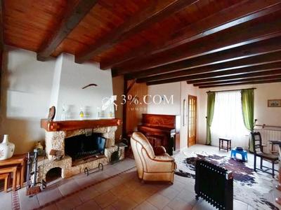 Maison de village - 227 m² - 6 pièces