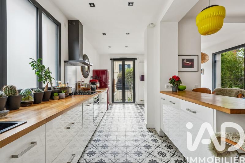 Maison - 174 m² - 6 pièces