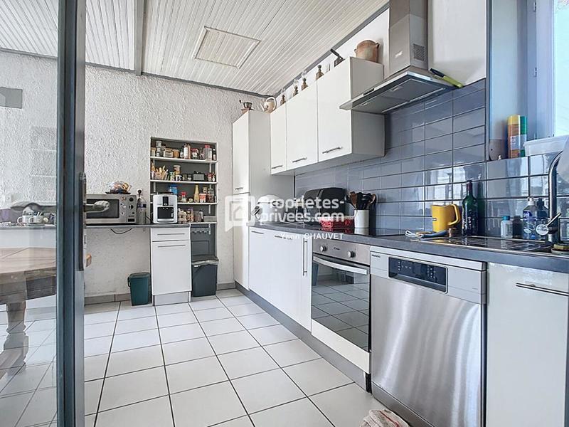 Maison - 93 m² - 5 pièces