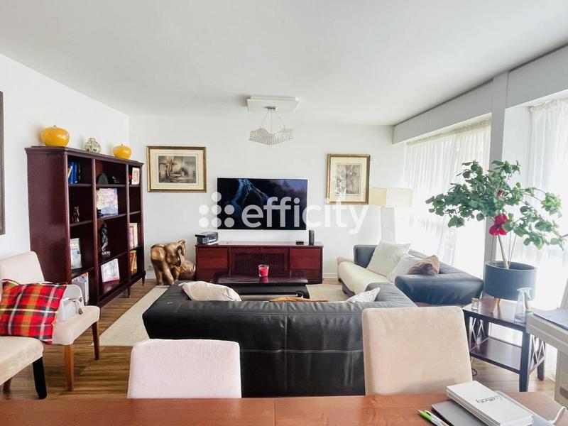 Appartement - 89 m² - 4 pièces