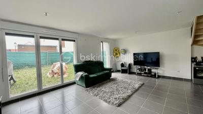 Maison traditionnelle - 92 m² - 5 pièces