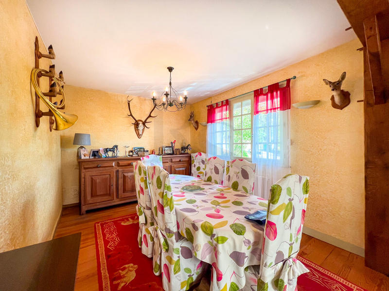 Maison - 130 m² - 5 pièces