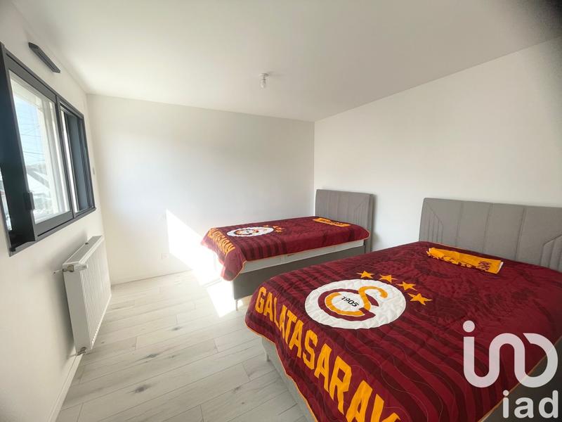 Maison - 122 m² - 7 pièces