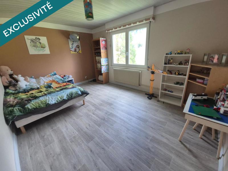 Maison - 195 m² - 7 pièces