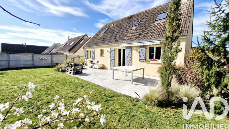 Maison - 80 m² - 5 pièces