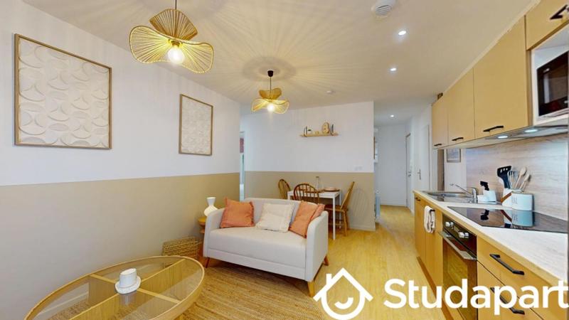 Chambre - 9 m² - 1 pièce