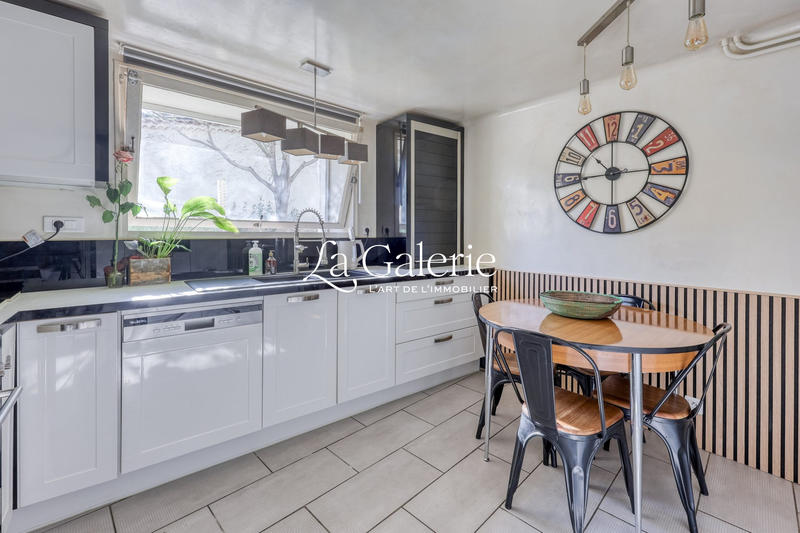 Villa - 145 m² - 5 pièces