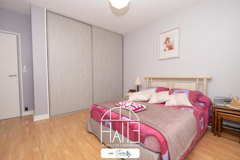 Pavillon - 180 m² - 6 pièces