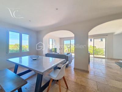 Maison - 109 m² - 4 pièces