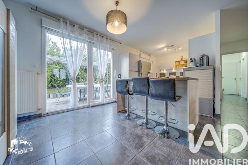 Maison - 92 m² - 5 pièces