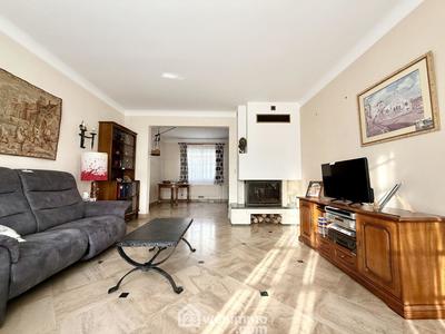 Maison - 150 m² - 8 pièces