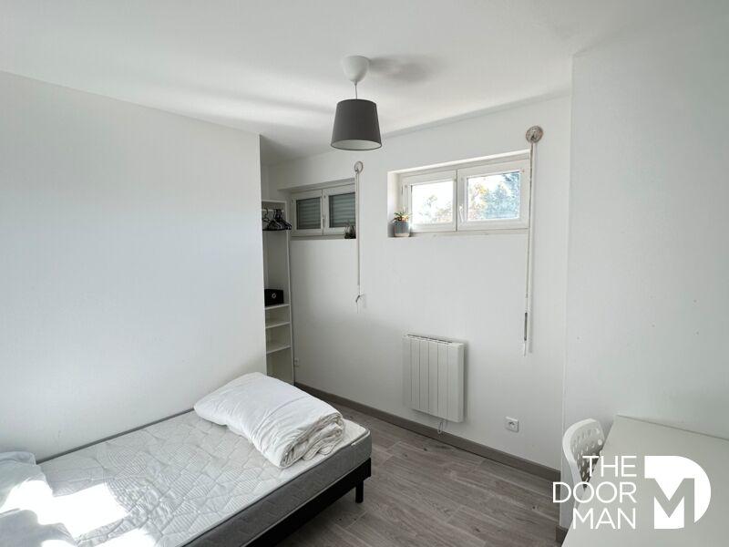 Appartement - 133 m² - 6 pièces