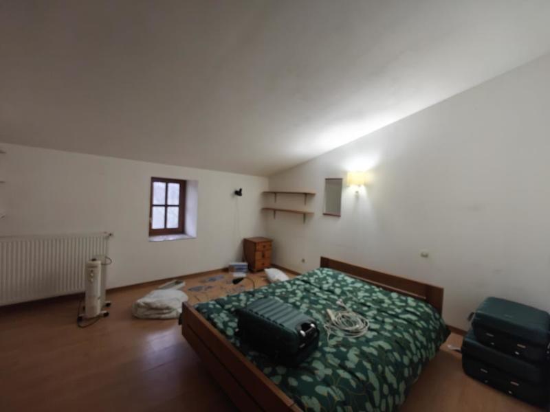 Propriété - 225 m² - 17 pièces