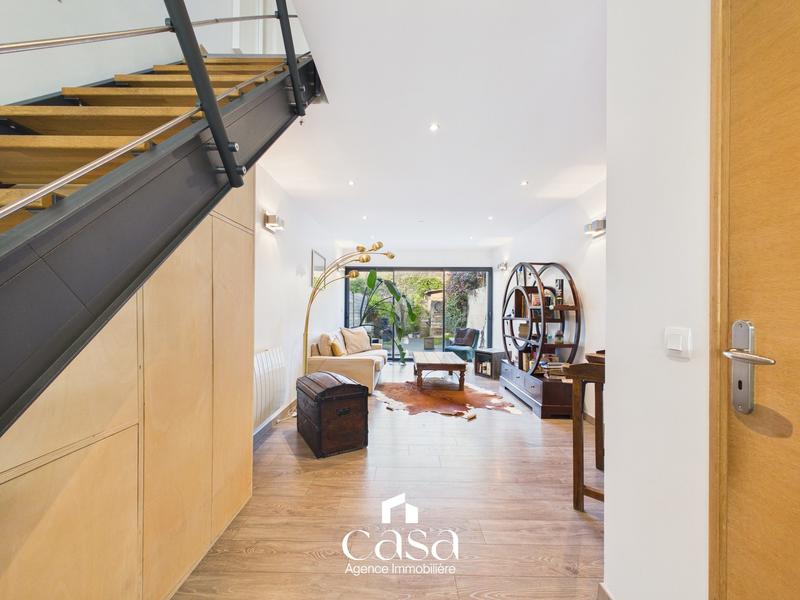 Maison - 92 m² - 5 pièces