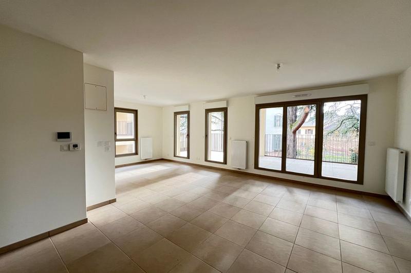 Appartement - 84 m² - 4 pièces