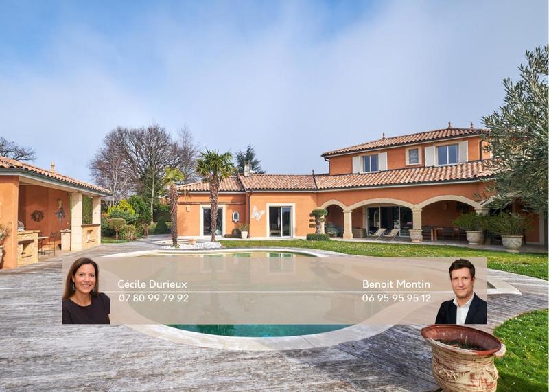 Villa - 536 m² - 10 pièces