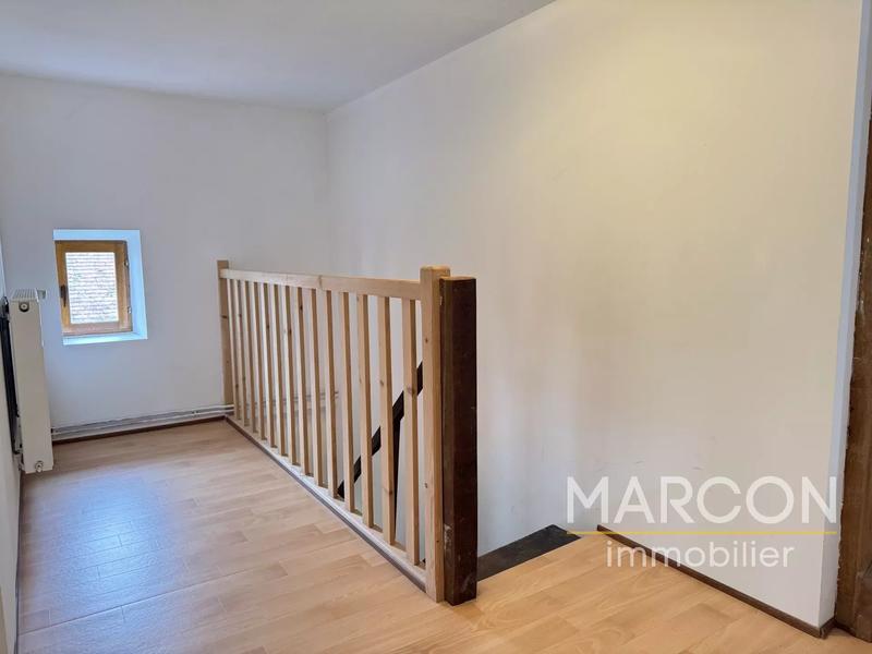 Maison - 197 m² - 7 pièces