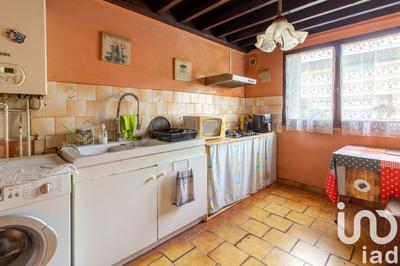 Maison - 96 m² - 5 pièces