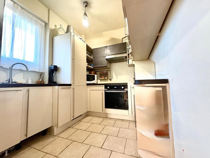 Appartement - 77 m² - 4 pièces