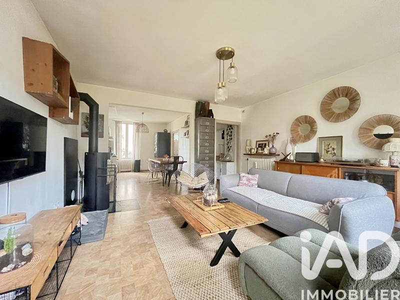 Maison - 90 m² - 4 pièces