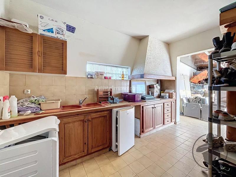 Maison - 140 m² - 5 pièces