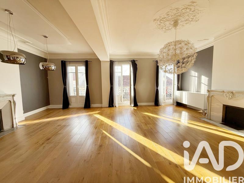 Appartement - 175 m² - 5 pièces