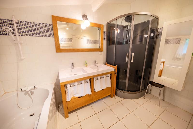 Maison traditionnelle - 90 m² - 5 pièces