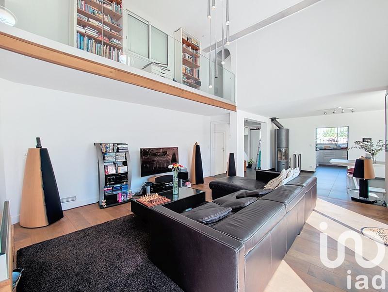 Maison - 290 m² - 10 pièces