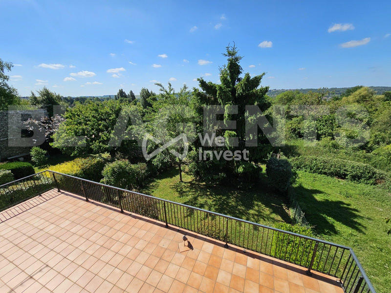 Maison - 157 m² - 7 pièces