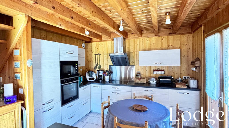 Maison - 140 m² - 6 pièces